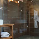 La Ceriseraie 3*