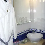 La Ceriseraie Couette-café 3*