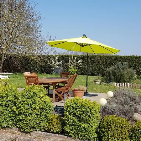 Bed & Breakfast La Ceriseraie 3*